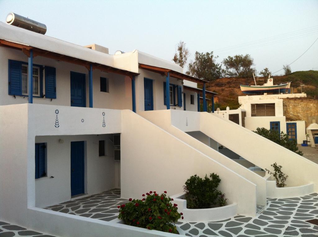 Provatas Agkira Studios Milos מראה חיצוני תמונה